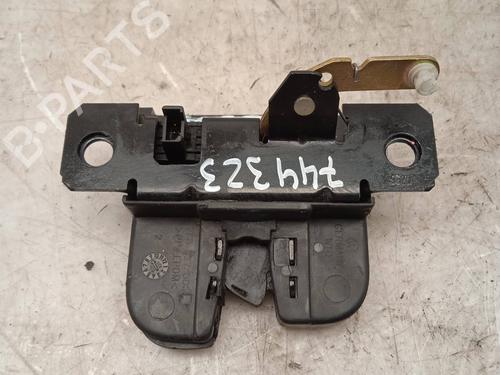 Used Tailgate lock VW TOUAREG (7LA, 7L6, 7L7) 2.5 R5 TDI (174 hp) 11162894