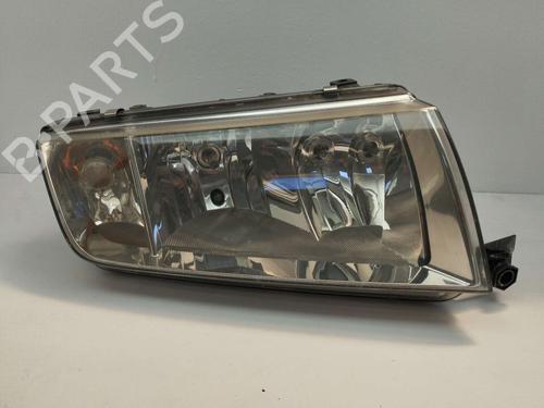 Used Right headlight SKODA FABIA I Combi (6Y5) 1.4 16V (100 hp) 18548802