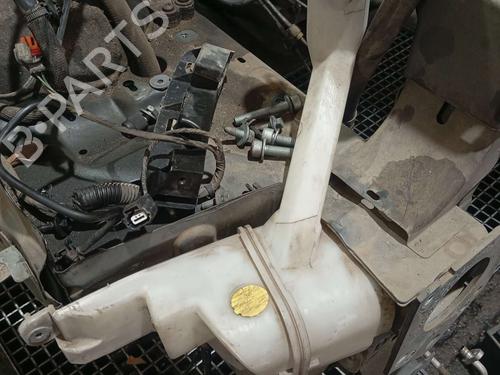 Used Windscreen washer tank PEUGEOT 508 I (8D_) 2.0 HDi (140 hp) 31618154