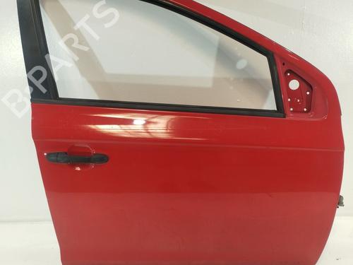 Used Right front door Right front door 37177992 37177992