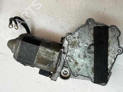 Used Right front window motor Right front window motor MERCEDES-BENZ 124 Saloon (W124) [1984-1993] 4277428 4277428