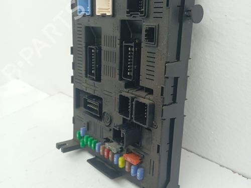 Fuse box CITROËN C5 II (RC_) 2.0 HDi (RCRHRH) | BP38488411E1 - Image 3