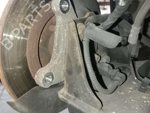 Used Left rear steering knuckle Left rear steering knuckle PEUGEOT 308 II (LB_, LP_, LW_, LH_, L3_) 1.5 BlueHDi 130 (131 hp) 40095794 40095794