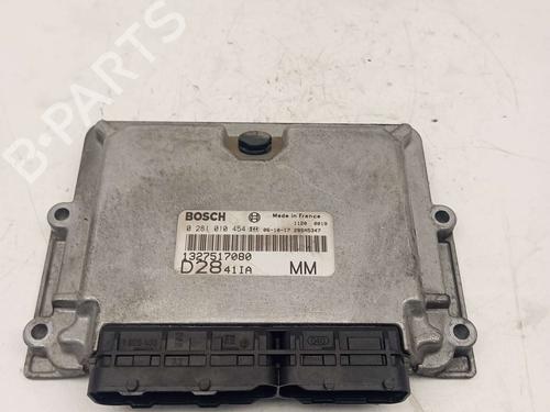 Used Engine control unit (ECU) FIAT DUCATO Van (244_) [2001-2026]  17071652