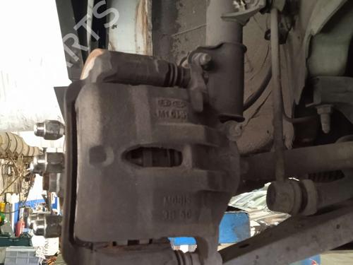 Used Right front brake caliper KIA SPORTAGE III (SL) [2009-2017]  31618461
