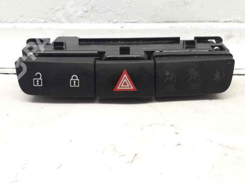 warning-switch-opel-insignia-a-g09-13271927-2008-2009-2010-2011-2012-2013-2014-2015-2016-2017-5041126 main image