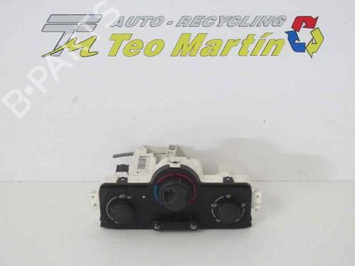 climate-control-renault-megane-ii-bm01_-cm01_-2001-2002-2003-2004-2005-2006-2007-2008-2009-2010-2011-2012-4284106 main image