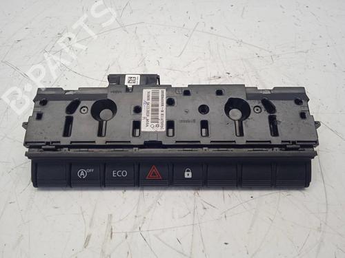 Used Switch RENAULT CLIO V (B7_) [2019-2026]  15249577