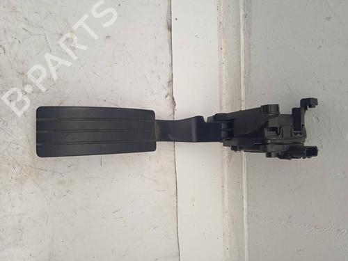 pedal-renault-clio-iv-bh_-180029347r-2012-2013-2014-2015-2016-2017-2018-2019-2020-2021-11160055 main image