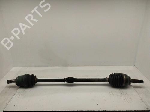 Used Right front driveshaft Right front driveshaft MITSUBISHI SPACE WAGON (N3_W, N4_W) [1991-2000] 4257975 4257975