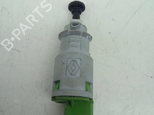 electronic-sensor-renault-captur-i-j5_-h5_-8200276360d-2013-12447372 main image