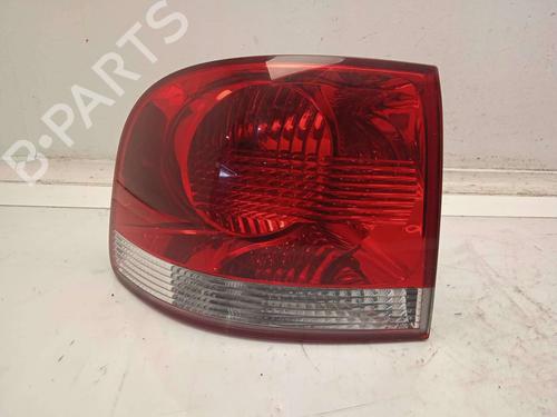 Used Left taillight Left taillight VW TOUAREG (7LA, 7L6, 7L7) 2.5 R5 TDI (174 hp) 11157263 11157263