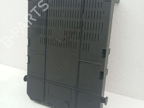 Fuse box CITROËN C5 III (RD_) 2.0 HDi 165 (RDRHHA, RDRHH8) | BP40012470E1 - Image 2