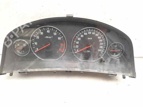 Used Instrument cluster OPEL SIGNUM Hatchback (Z03) 2.2 direct (F48) (155 hp) 4274000