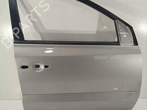 right-front-door-renault-koleos-i-hy_-801000030r-2008-11164520 main image