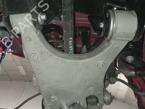 Used Left rear suspension arm Left rear suspension arm 17568193 17568193