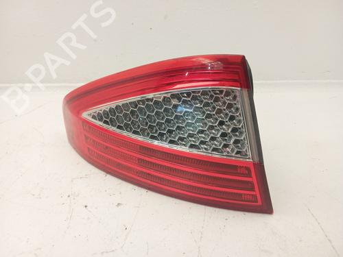 left-taillight-ford-mondeo-iv-ba7-2007-2008-2009-2010-2011-2012-2013-2014-2015-33202605 main image