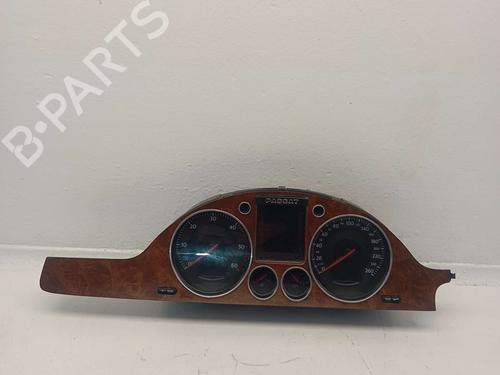 Used Instrument cluster VW PASSAT B6 Variant (3C5) [2005-2011]  31617031