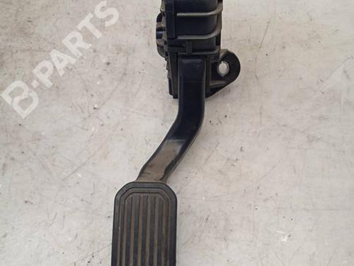 Pedal TOYOTA PRIUS Liftback (_W2_) 1.5 Hybrid (NHW20_, NHW20R) (112 hp) 11163389