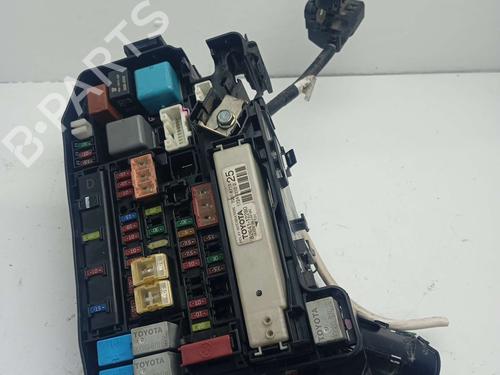 Used Fuse box Fuse box TOYOTA AURIS (_E15_) 1.8 Hybrid (ZWE150_, ZWE150R) (136 hp) 24500223 24500223