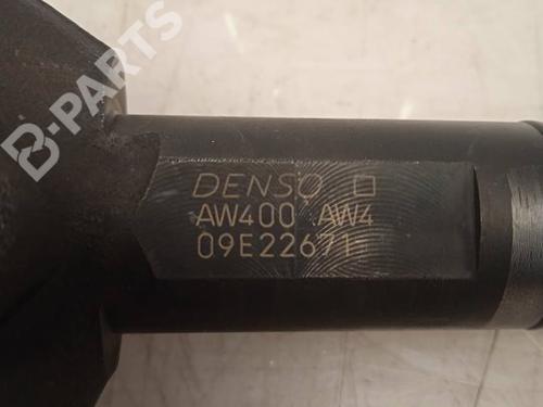 Used Injector NISSAN ALMERA TINO (V10) 2.2 dCi (115 hp) 11162915