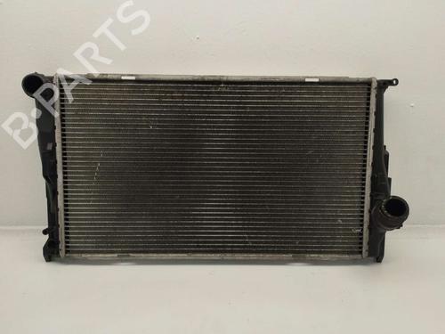 water-radiator-bmw-1-e87-2003-2004-2005-2006-2007-2008-2009-2010-2011-2012-2013-31617452 main image