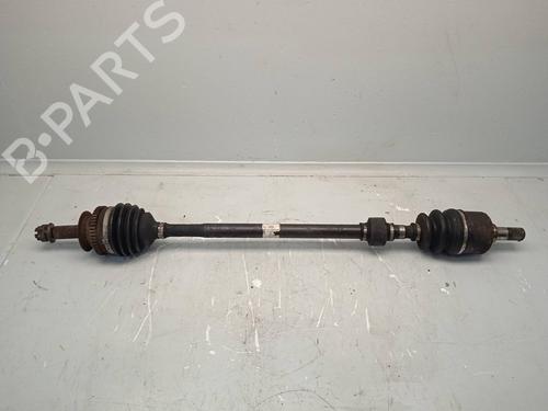 Used Right front driveshaft HYUNDAI TRAJET (FO) [1999-2008]  16085556