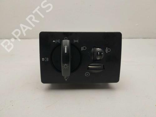 Used Headlight switch FORD KUGA I [2008-2012]  22967152