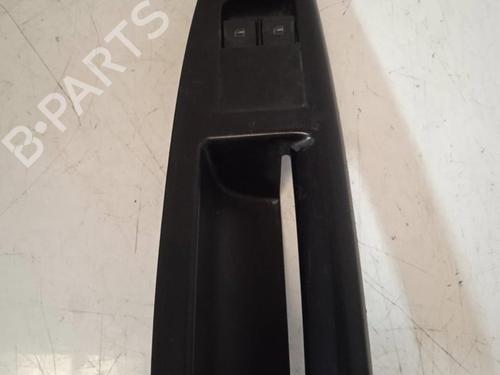 Used Left front window switch VW POLO IV (9N_, 9A_) 1.2 12V (64 hp) 4307686
