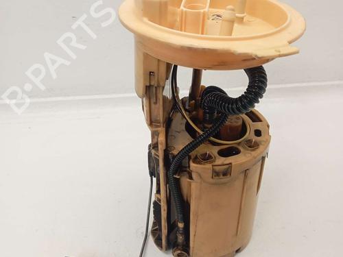 Used Fuel pump Fuel pump VW GOLF V (1K1) 1.9 TDI (105 hp) 18018073 18018073