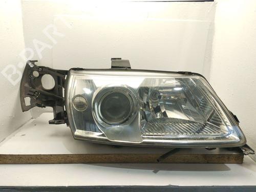 Used Right headlight Right headlight SAAB 9-5 (YS3E) 2.3 t (185 hp) 31619829 31619829