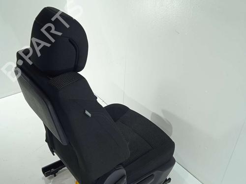 Right front seat PEUGEOT 5008 (0U_, 0E_)  | BP31618075C16 