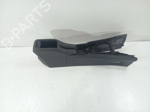 Used Middle console Middle console PEUGEOT 2008 I (CU_) 1.2 THP 110 / PureTech 110 (110 hp) 40081590 40081590
