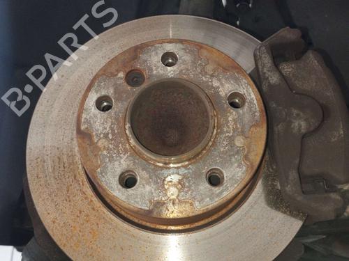 Used Left front steering knuckle BMW 1 (E87) 116 d (116 hp) 17013780