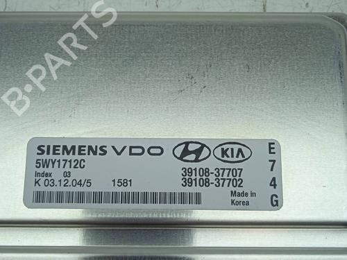 Engine control unit (ECU) HYUNDAI COUPE II (GK) | BP4315196M57