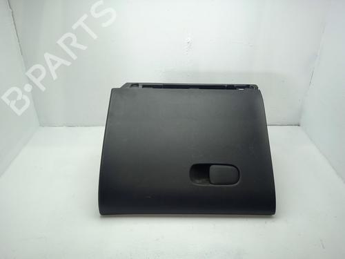 Used Glove box CITROËN C3 III (SX) 1.2 VTi 82 (82 hp) 32421270
