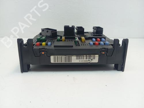 Used Fuse box Fuse box 36664740 36664740