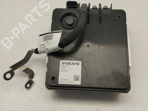 Used Inverter/Converter Inverter/Converter VOLVO XC60 II (246) B5 Mild-Hybrid AWD (250 hp) 40096153 40096153