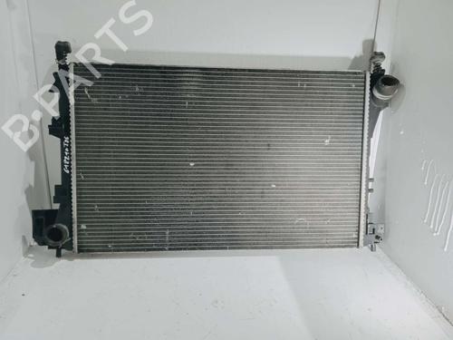 Used Water radiator OPEL VECTRA C (Z02) [2002-2009]  4325965