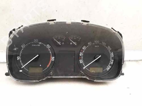 Used Instrument cluster SKODA OCTAVIA II (1Z3) [2004-2013]  4286040