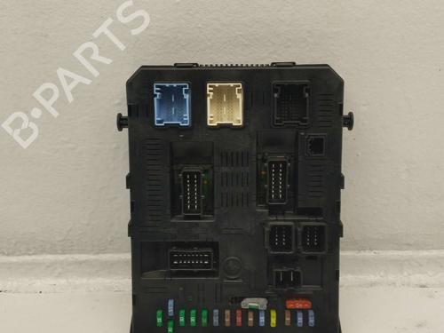 Used Fuse box Fuse box PEUGEOT 307 SW (3H) [2002-2009] 31618938 31618938