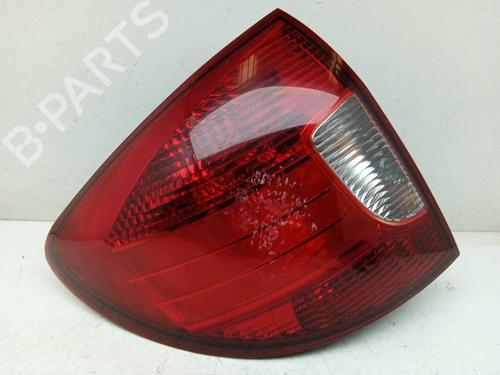 Used Left taillight Left taillight KIA RIO I Hatchback (DC) 1.5 16V (97 hp) 4334744 4334744