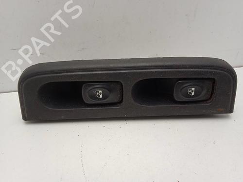 Used Left front window switch RENAULT CLIO II (BB_, CB_) 1.9 dTi (B/CB0U) (80 hp) 4295760