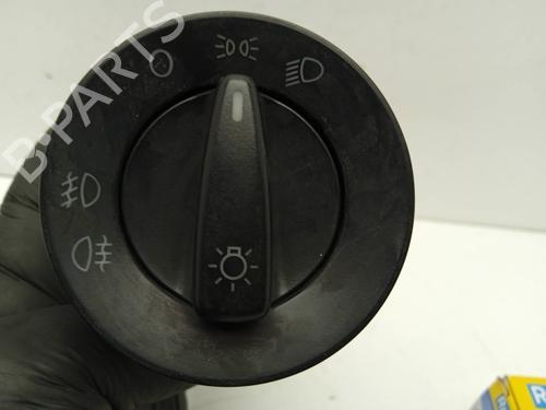 Used Headlight switch Headlight switch SKODA SUPERB I (3U4) [2001-2008] 4265154 4265154