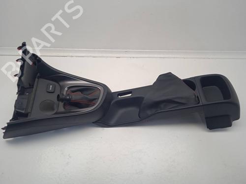 Used Middle console Middle console TOYOTA YARIS (_P21_, _PA1_, _PH1_) 1.6 GR 4WD (GXPA16) (261 hp) 40094614 40094614
