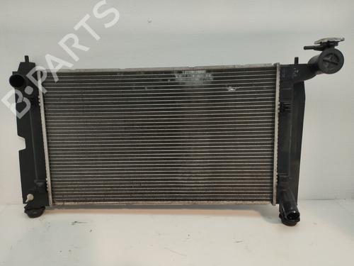 water-radiator-toyota-corolla-verso-_e12_-164000d120-2001-2002-2003-2004-2005-2006-2007-17592146 main image