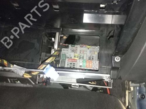 Fuse box BMW 3 (E90) 320 d | BP31615045E1 - Image 2