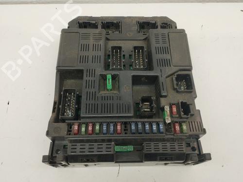 fuse-box-peugeot-307-3ac-2000-2001-2002-2003-2004-2005-2006-2007-2008-2009-2010-2011-2012-34721930 main image