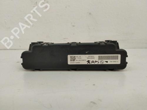 Used Electronic module Electronic module DS DS 7 (J4_, JC_) E-TENSE 4x4 300 (J45GBU) (299 hp) 40096523 40096523