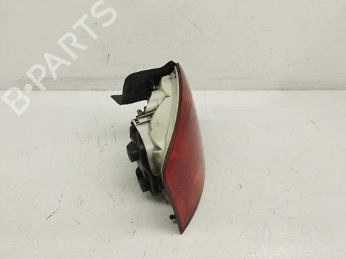 Left taillight AUDI A4 B7 (8EC) 2.0 TDI 16V | BP40010118C34 - Image 2